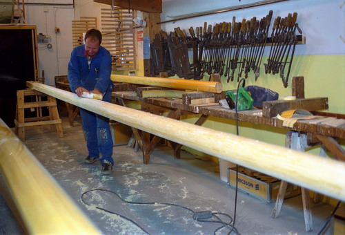 Manufacturing mast